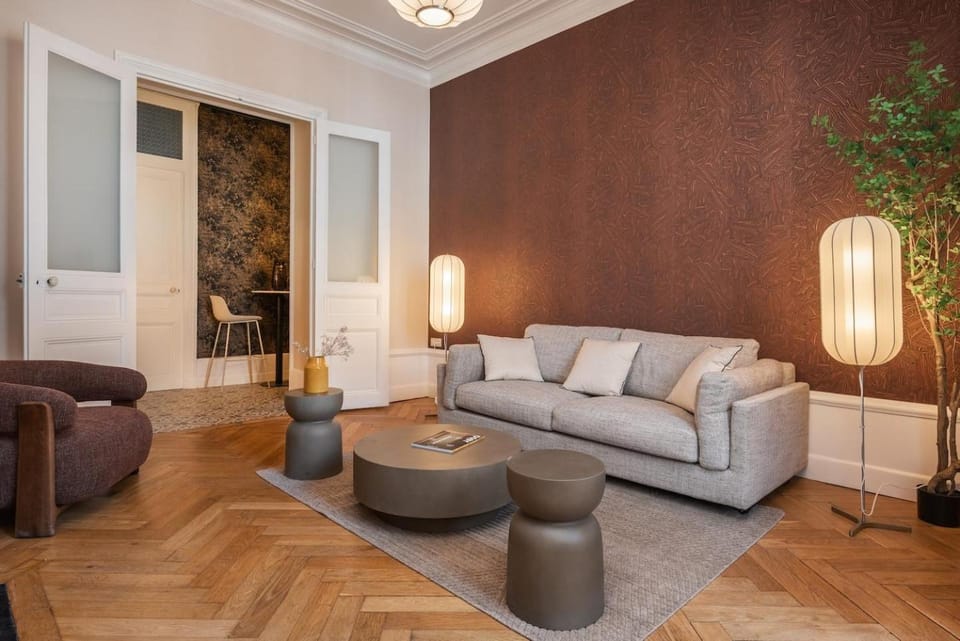Living room, Seating area