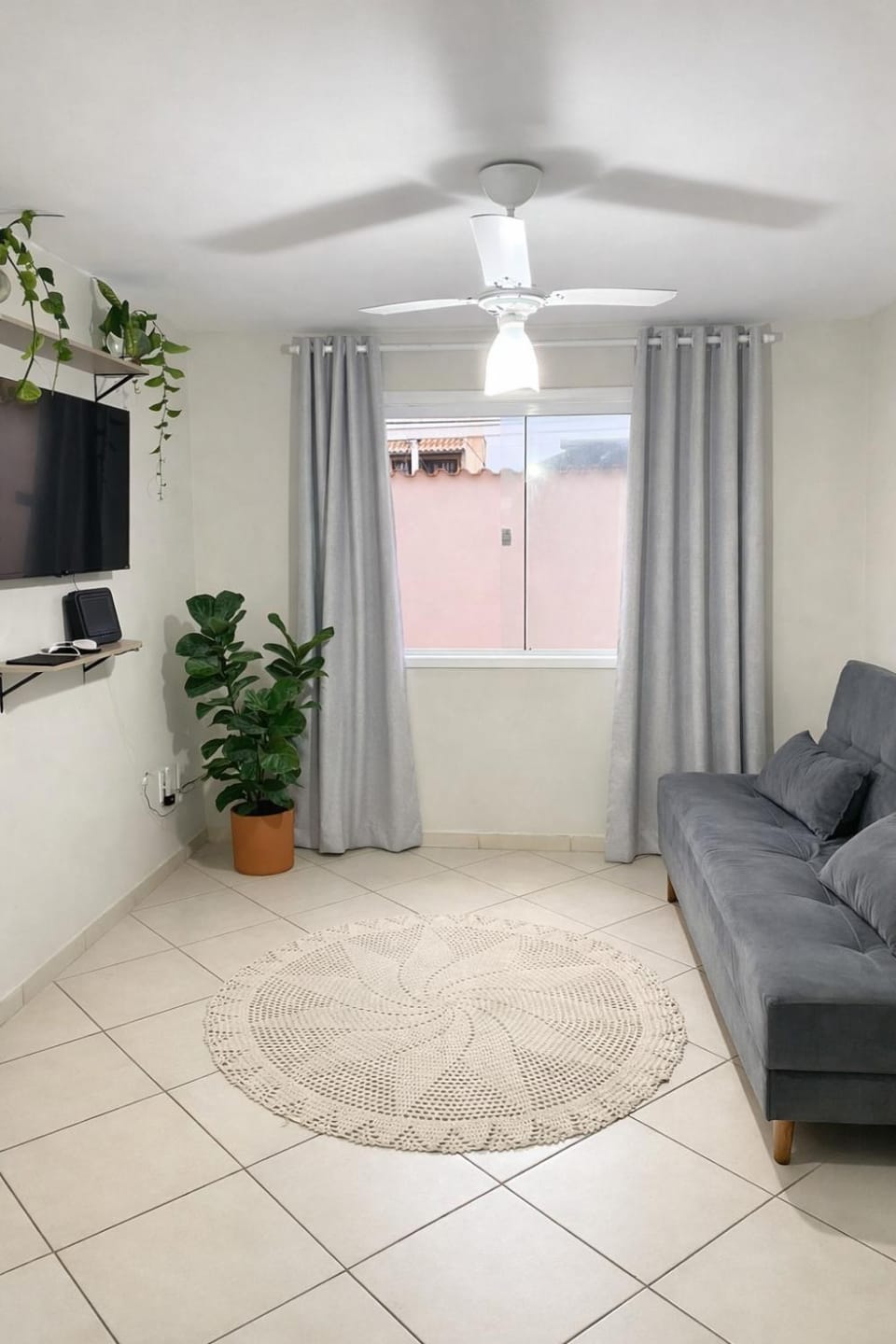 TV and multimedia, Living room, Seating area