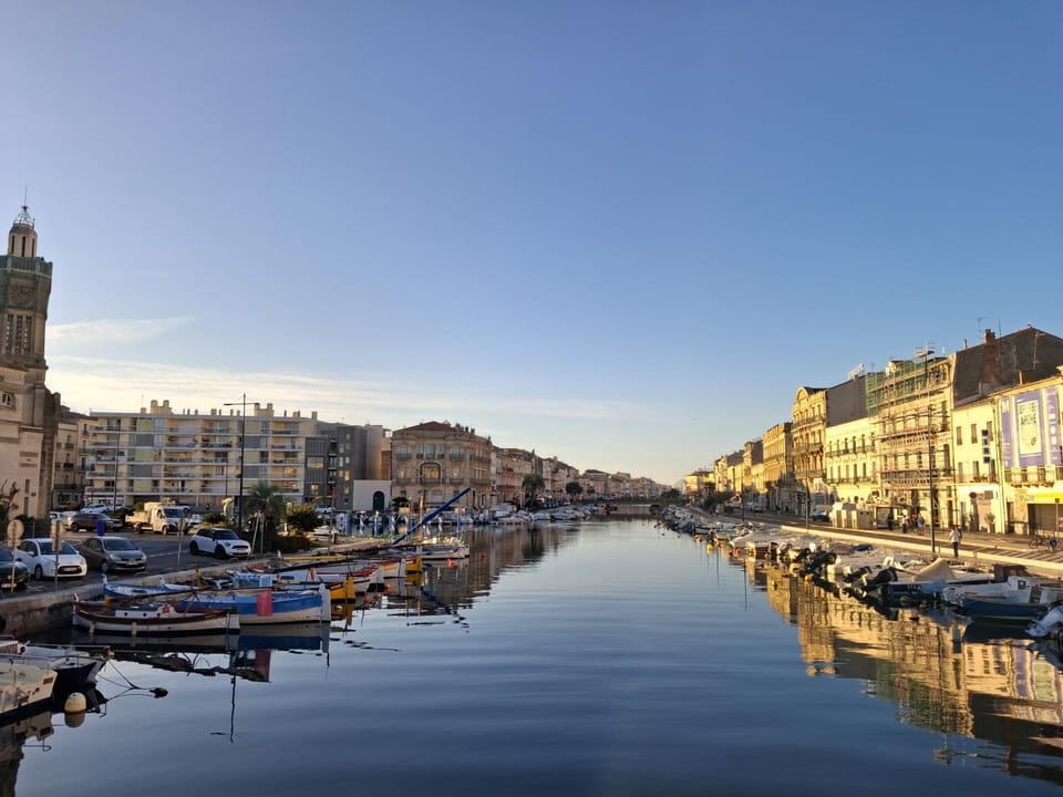 Appartement CORNICHE SETE Apartment in Occitanie