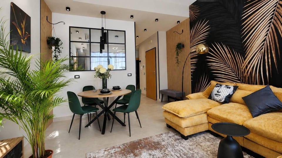 Park & Seafront Pescara Apartment in Montesilvano