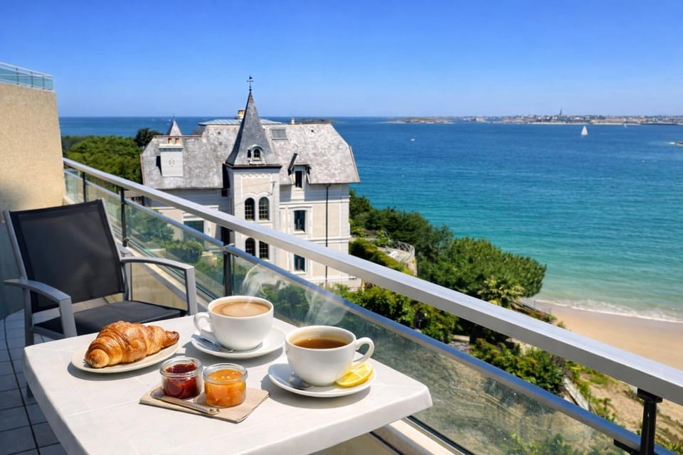Property building, Nearby landmark, Natural landscape, View (from property/room), Balcony/Terrace, Dining area, Beach, Sea view, Breakfast