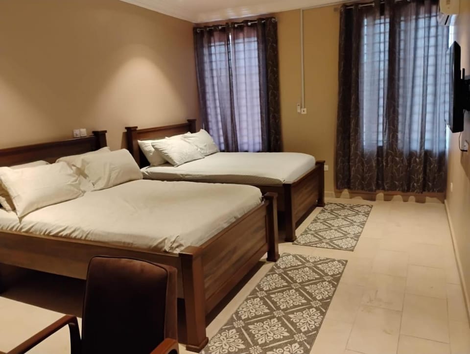 Chateau de Mankosah Bed and Breakfast in Accra