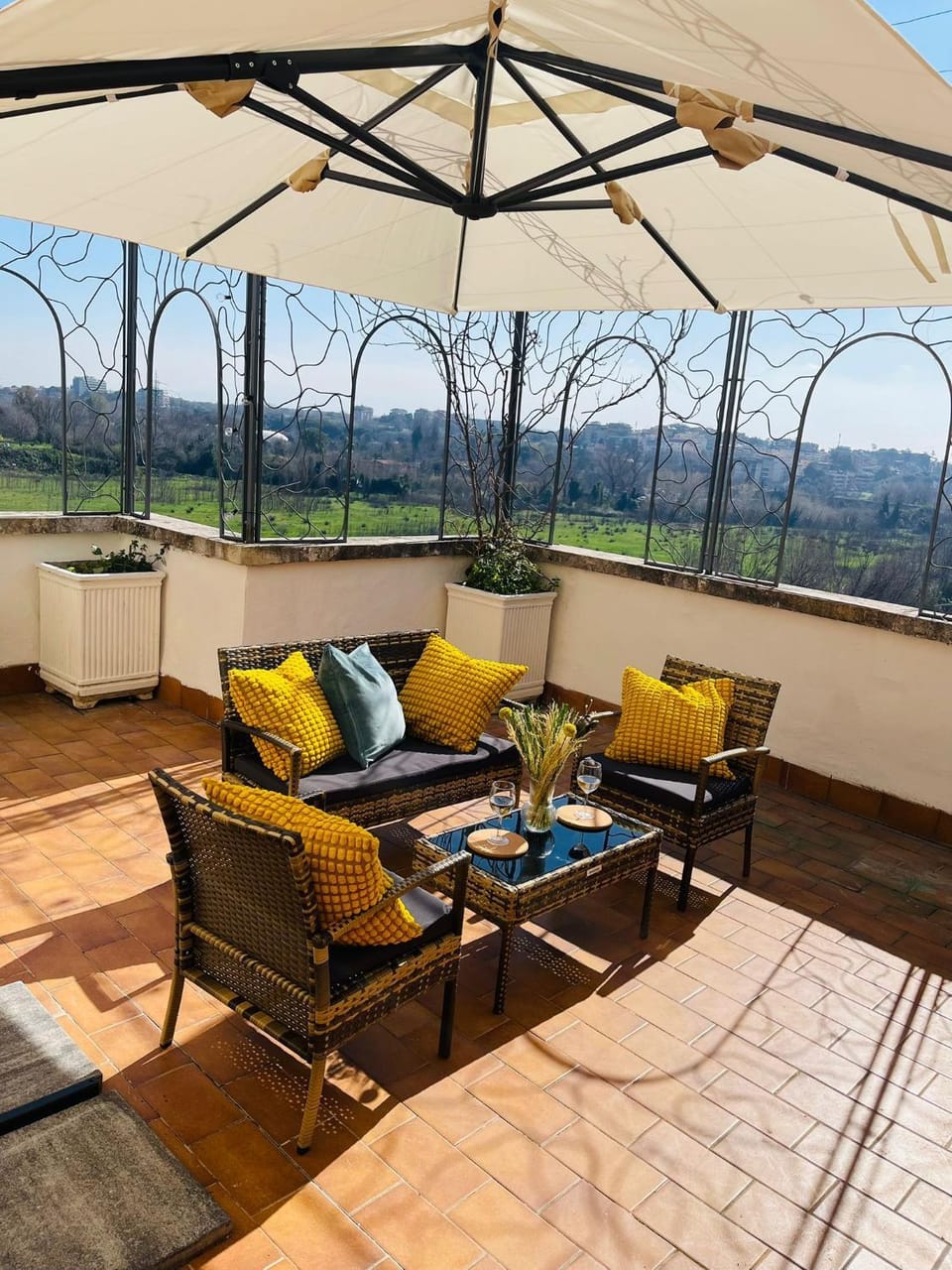 Balcony/Terrace, Balcony/Terrace