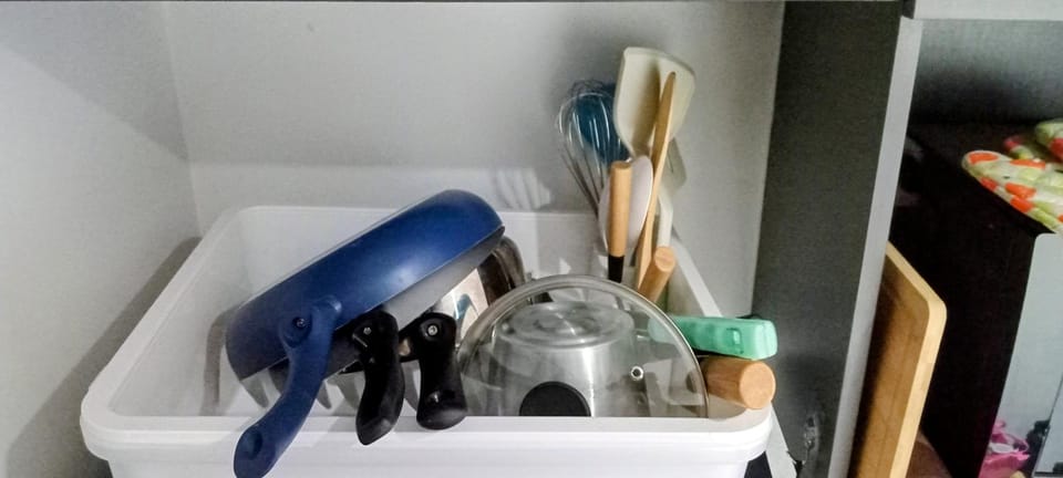 Kitchen or kitchenette, Family