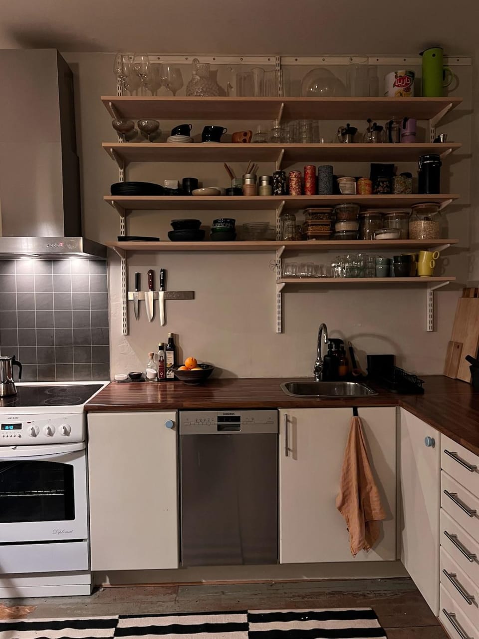 Cosy apartment in a quiet, central neighborhood Apartment in Oslo