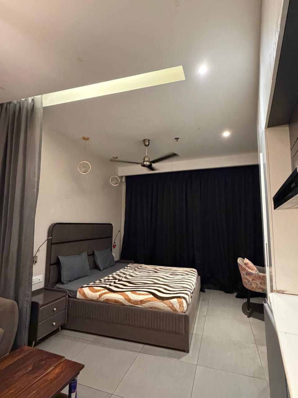 Stayawhile Apartment in Noida