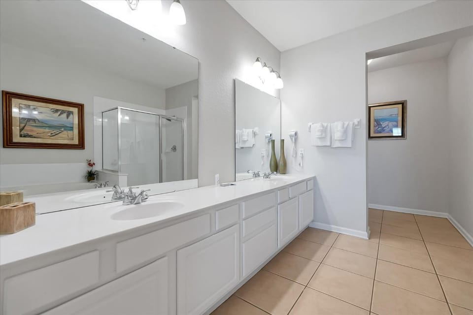Shower, Bathroom, towels