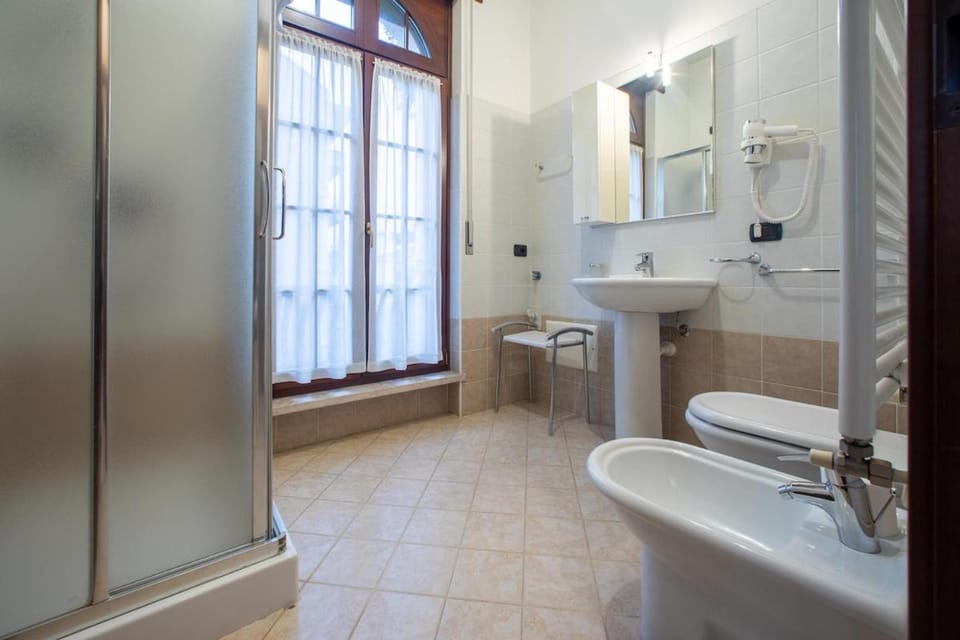 Villa Mainard, Rigoletto Historic Villa Apartment in Verona