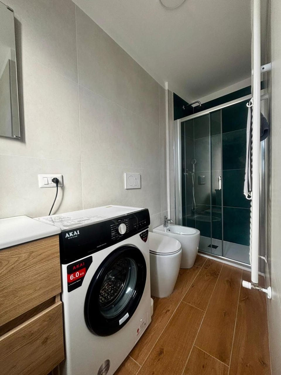 Bathroom, washing machine
