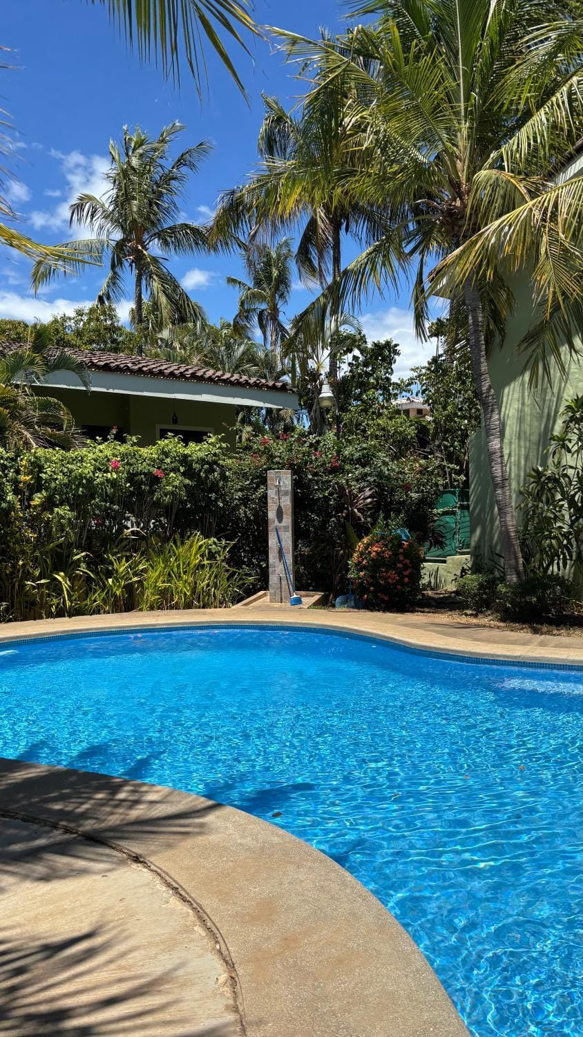 Property building, Swimming pool