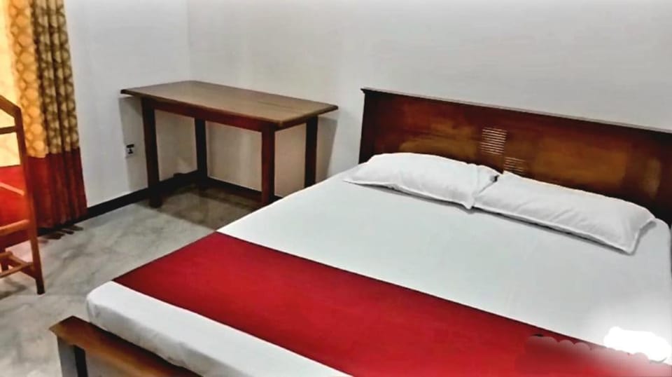 Kanmani Guest House Bed and Breakfast in Sri Lanka