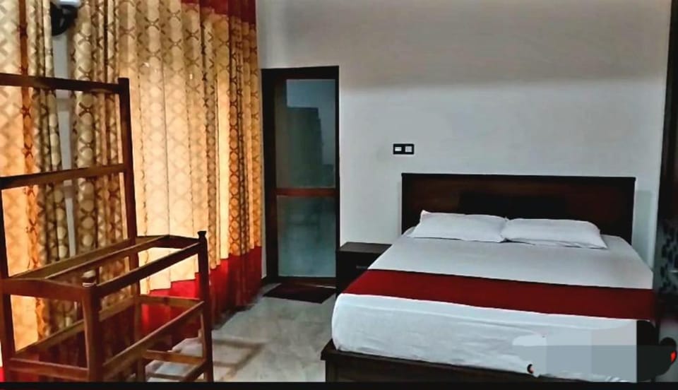 Kanmani Guest House Bed and Breakfast in Sri Lanka