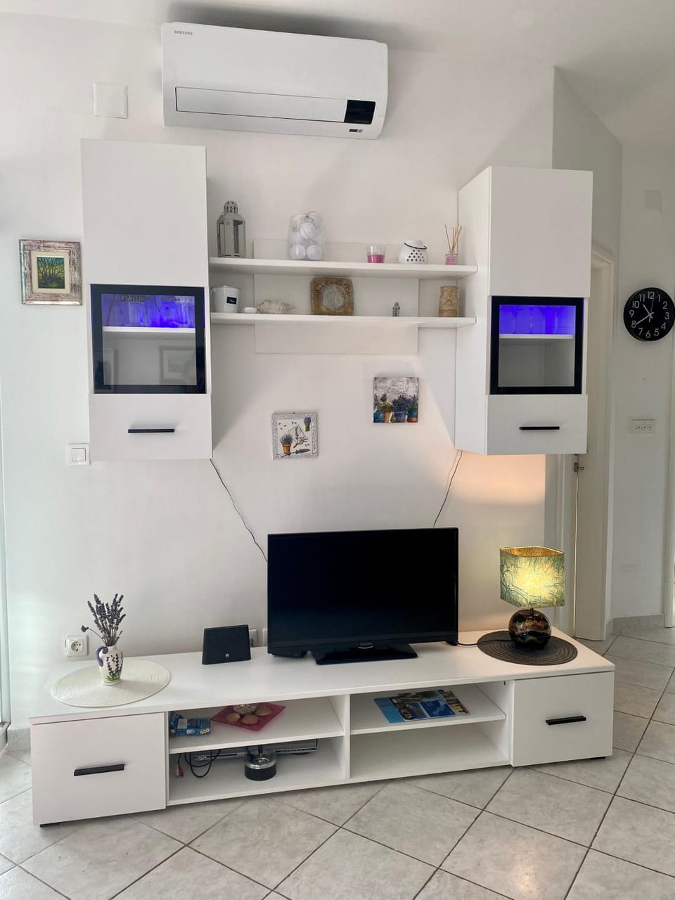 TV and multimedia, minibar