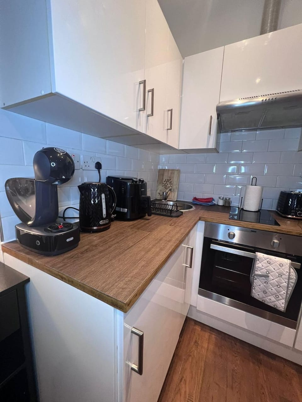 Romantic Studio Near Middlesex University Apartment in London