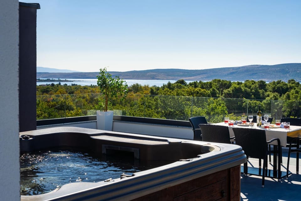 My Dalmatia - Sea View Villa Senti with private pool House in Zadar County