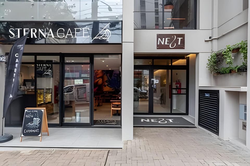 Facade/entrance