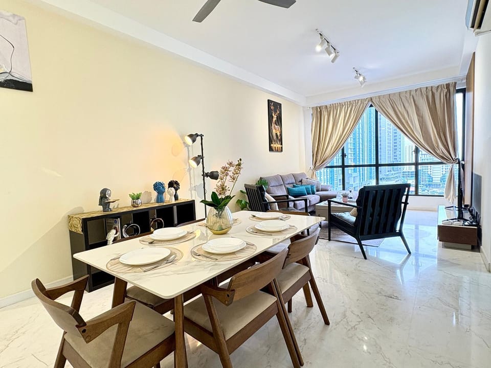 Living room, Dining area, air conditioner