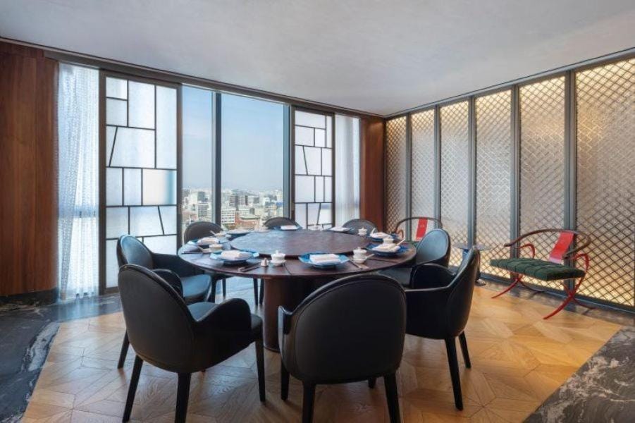 Property building, Restaurant/places to eat