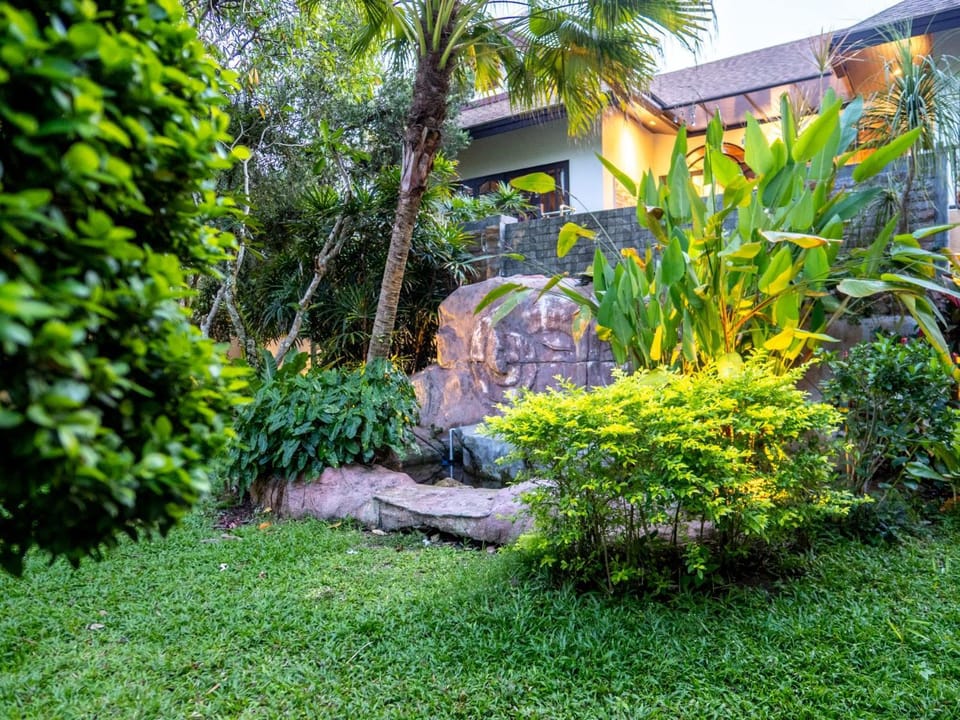 Property building, Garden