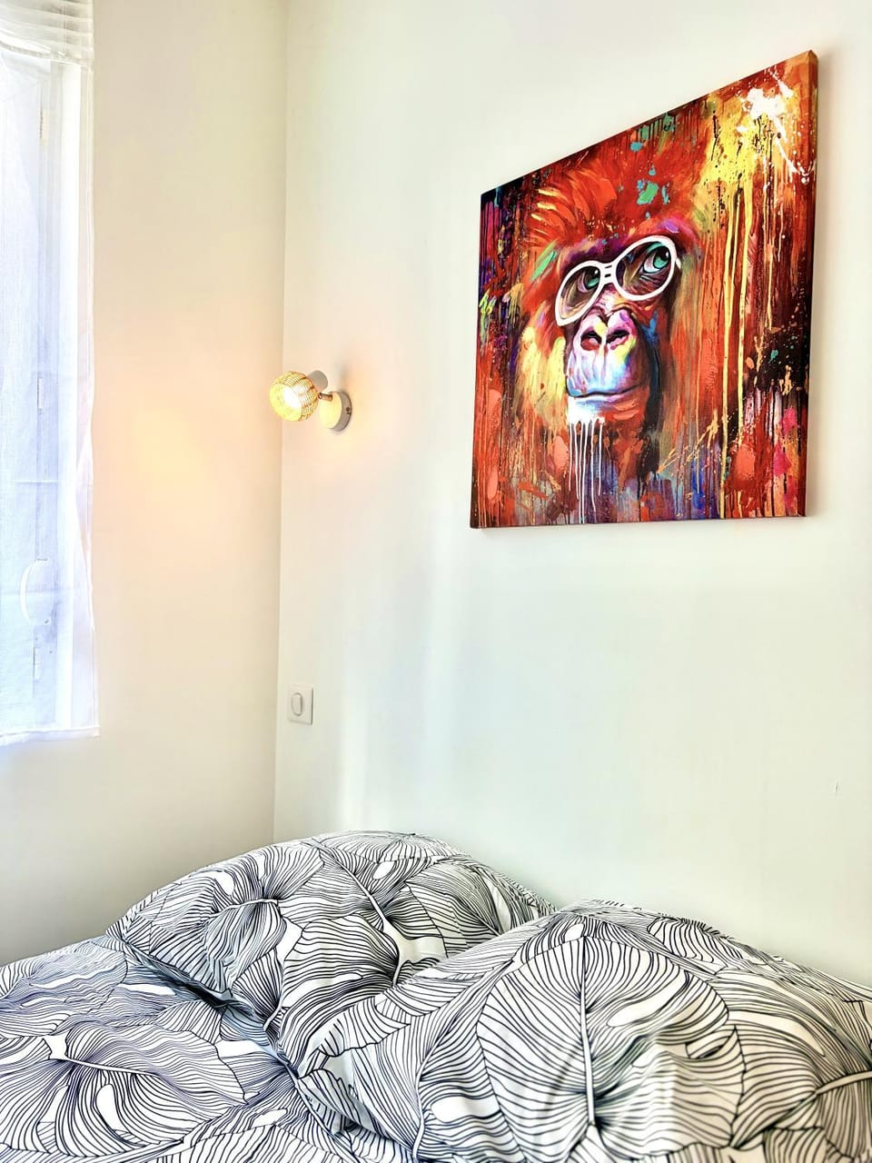 Bed, Photo of the whole room, Decorative detail, Bedroom