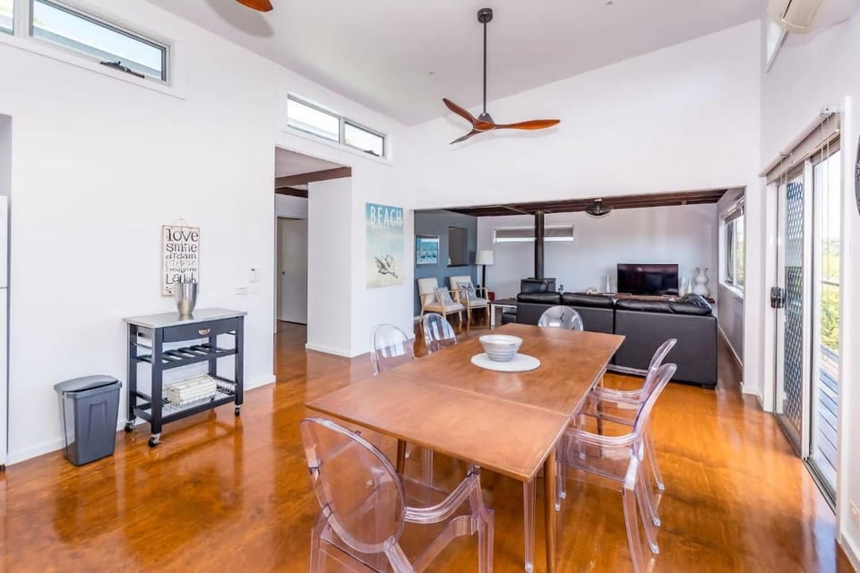 Overlook Ennisvale Stay 3 Pay 2 Winter Special House in Sandy Point