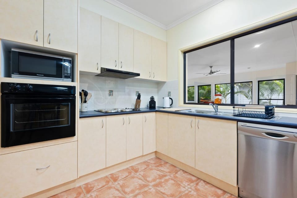 9 Esprit Drive - Rainbow Shores - Wifi - Aircon House in Rainbow Beach
