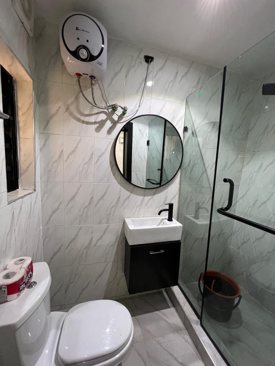 Elegant 1 Bedroom Apartment Close to the Airport Apartment in Lagos