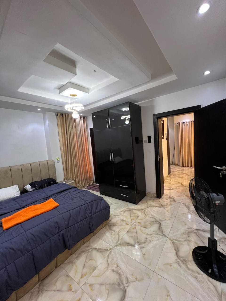 Elegant 1 Bedroom Apartment Close to the Airport Apartment in Lagos