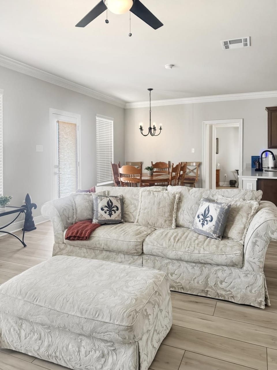 Contractor Friendly Office New Build House in Lake Charles