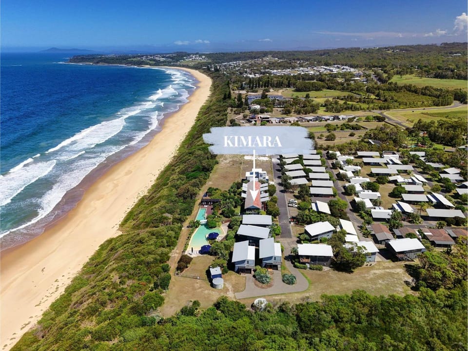 Beachfront Family Apt - Ocean Views Apartment in Diamond Beach