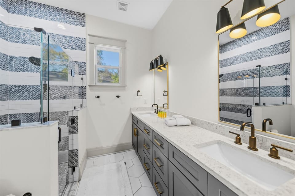 Design-Forward New Build 3BR2BA Seminole Heights House in Tampa