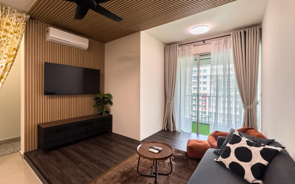 TV and multimedia, Living room, Seating area, air conditioner