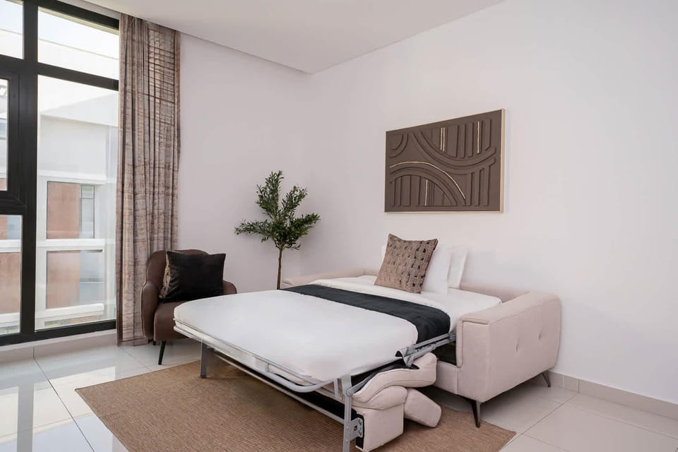 Bed, Living room