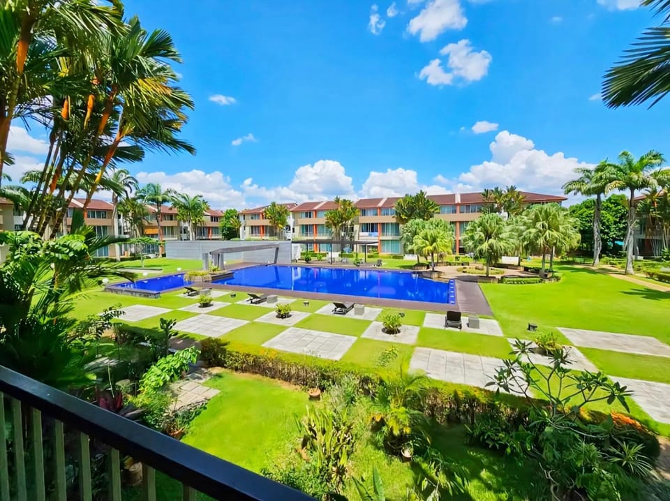 Natural landscape, Swimming pool