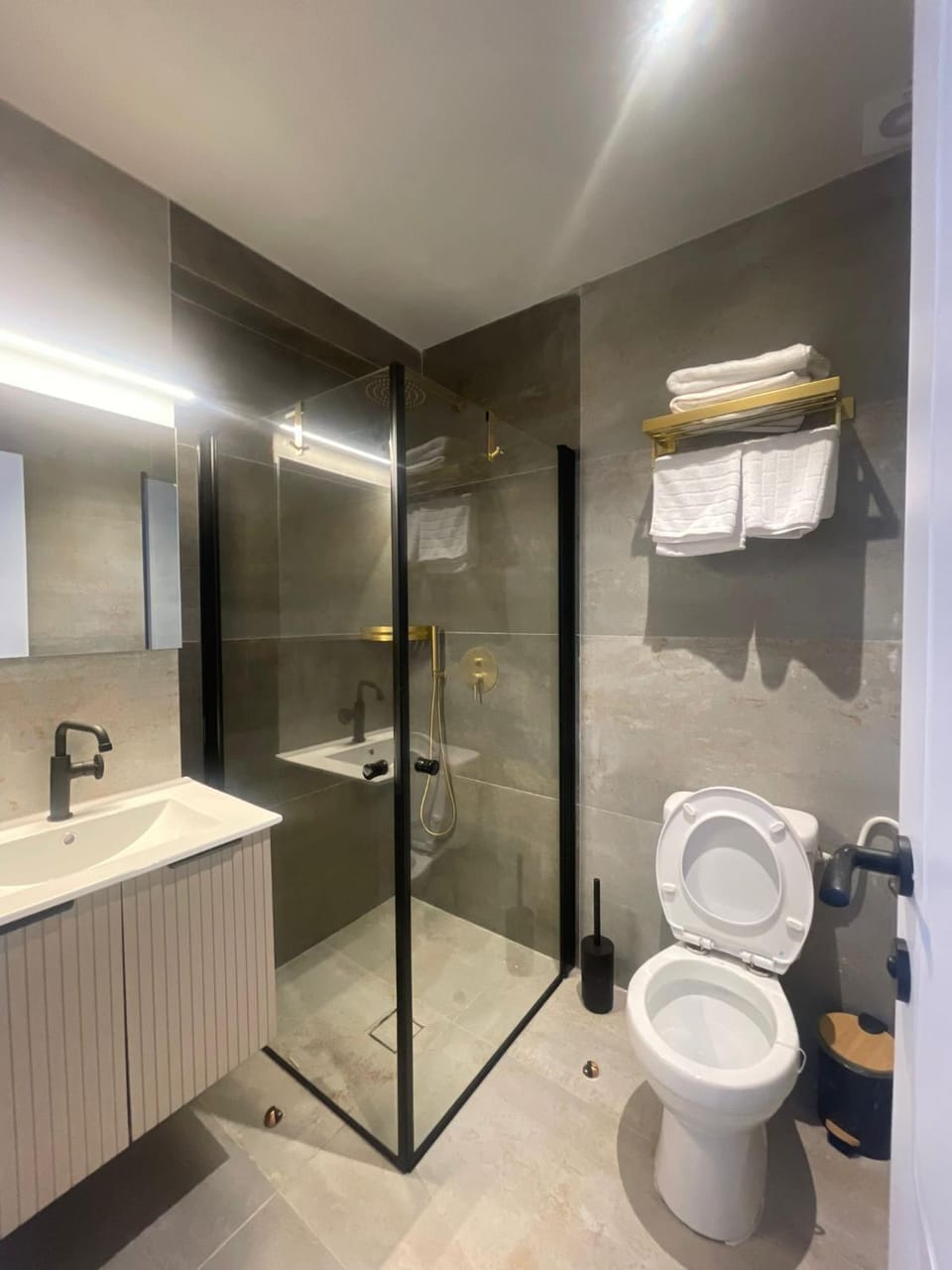 הוד והדר Bed and Breakfast in Netanya