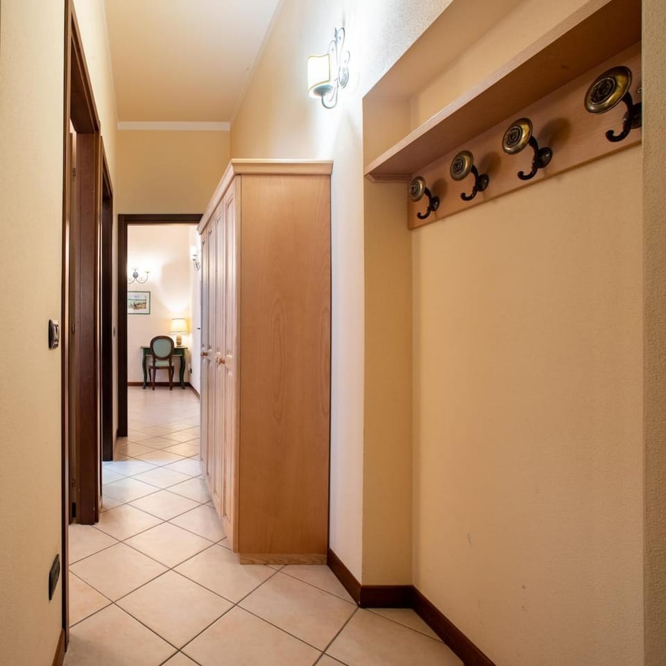 Villa Mainard, Tosca Historic Apartment in Verona