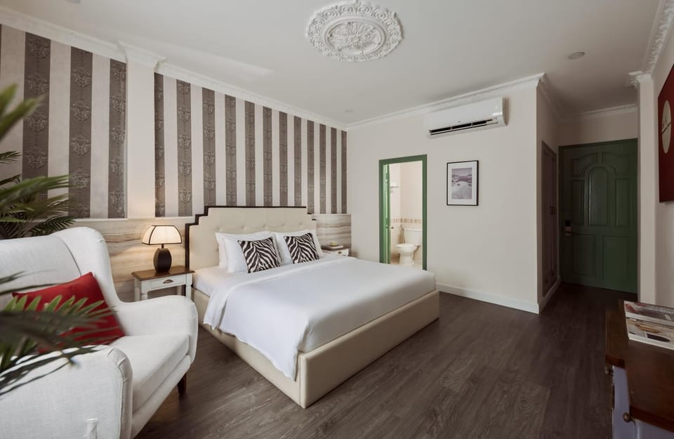 Bed, Photo of the whole room