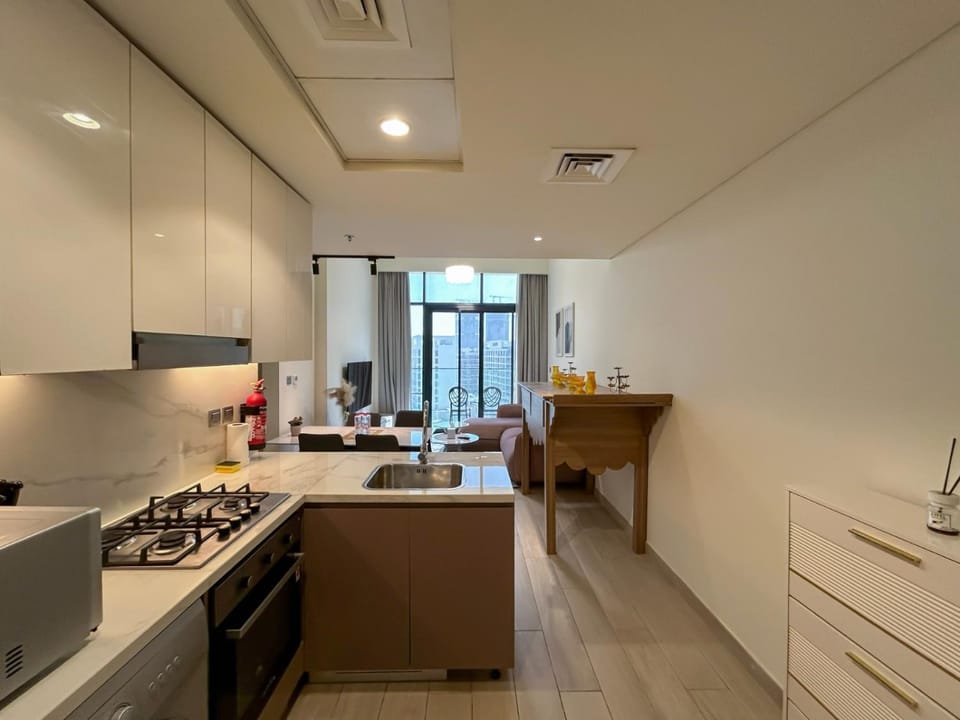 Kitchen or kitchenette, kitchen