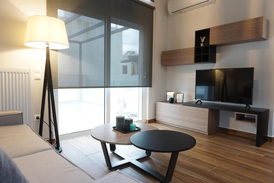 TV and multimedia, Living room, Photo of the whole room, Seating area