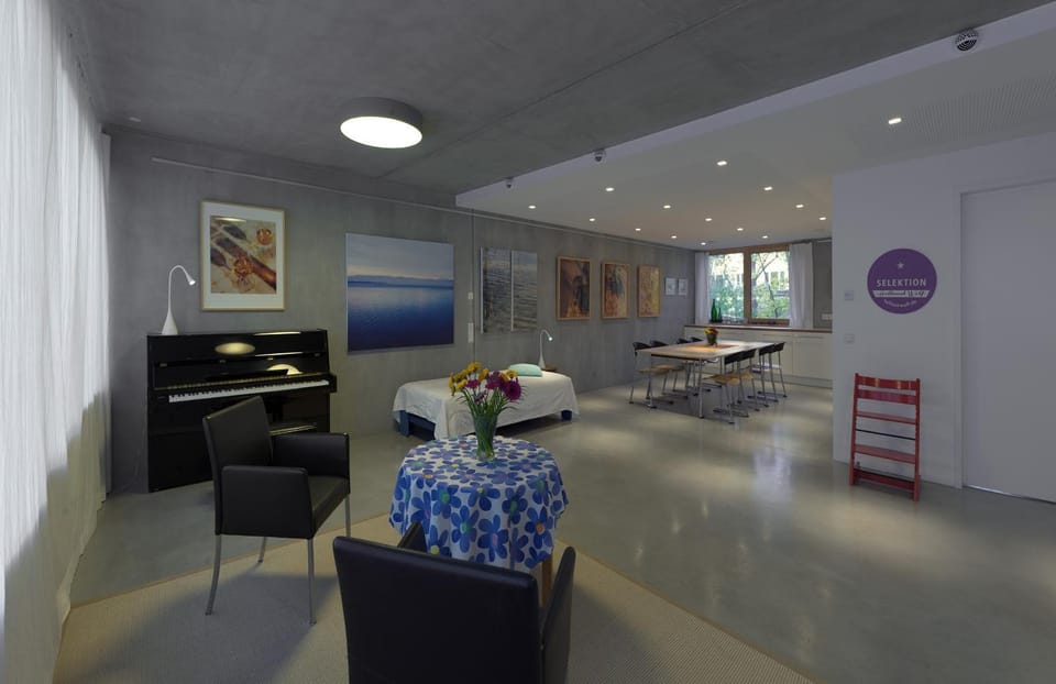 Property building, Living room