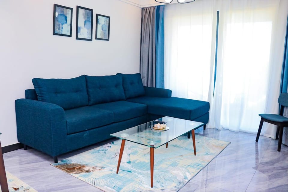 spacious classy one bedroom apartments with amazing city views, swimming pool ,ample parking space, gym, child playground and scenic city view Apartment in Nairobi