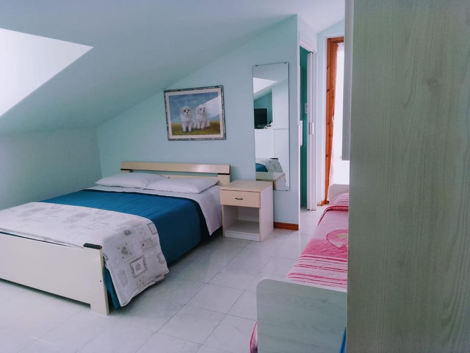 GUEST HOUSE Marina House in Marche
