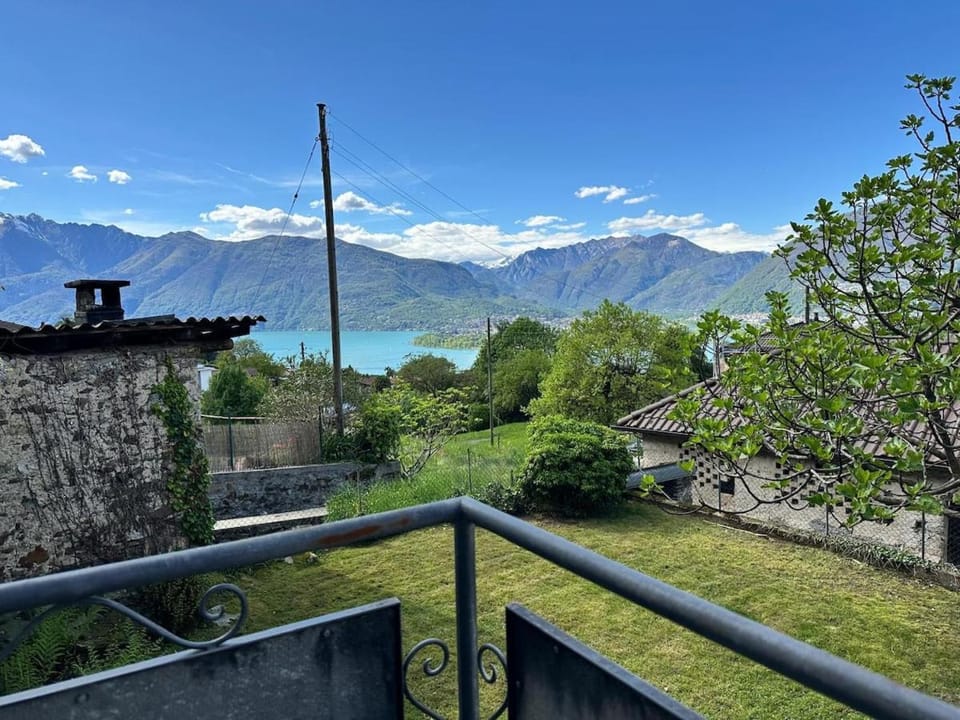 Ferienhaus in Piazzogna House in Canton of Ticino