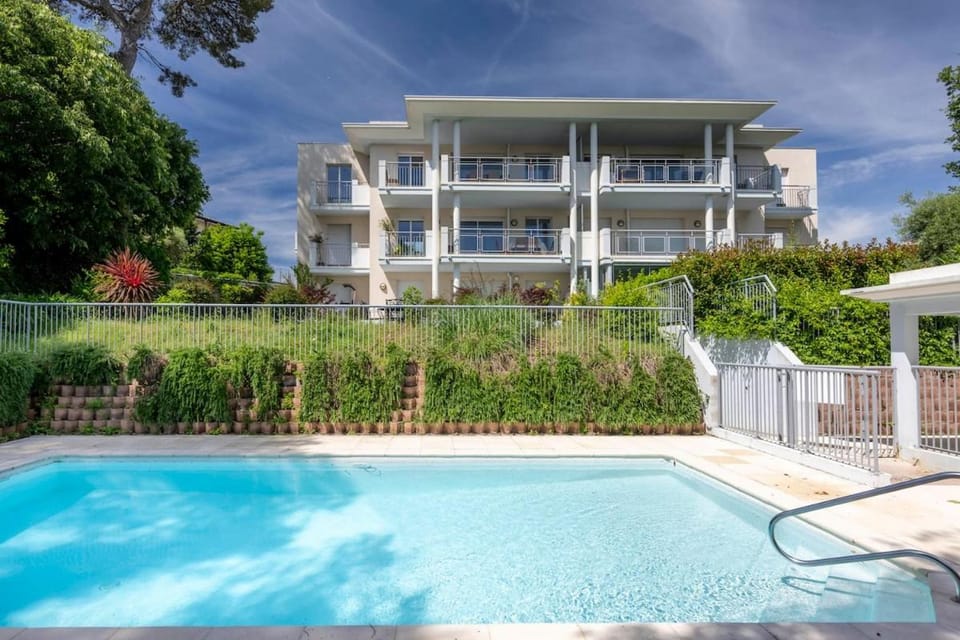 La Belle Antibes - Two bedroom Apartment in Antibes