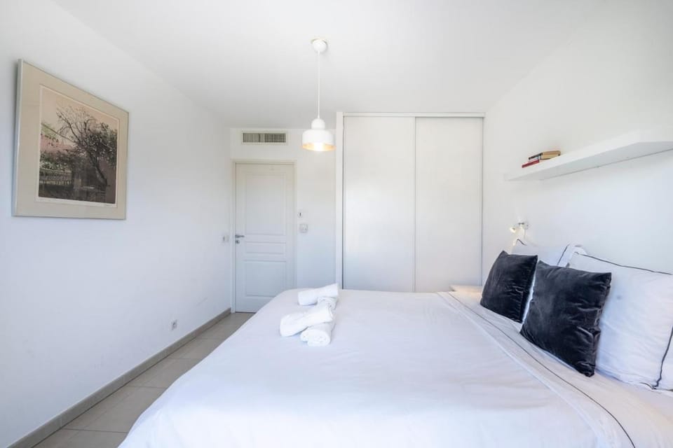 La Belle Antibes - Two bedroom Apartment in Antibes