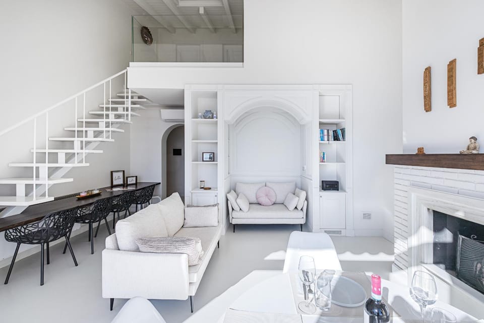 Communal lounge/ TV room, Living room
