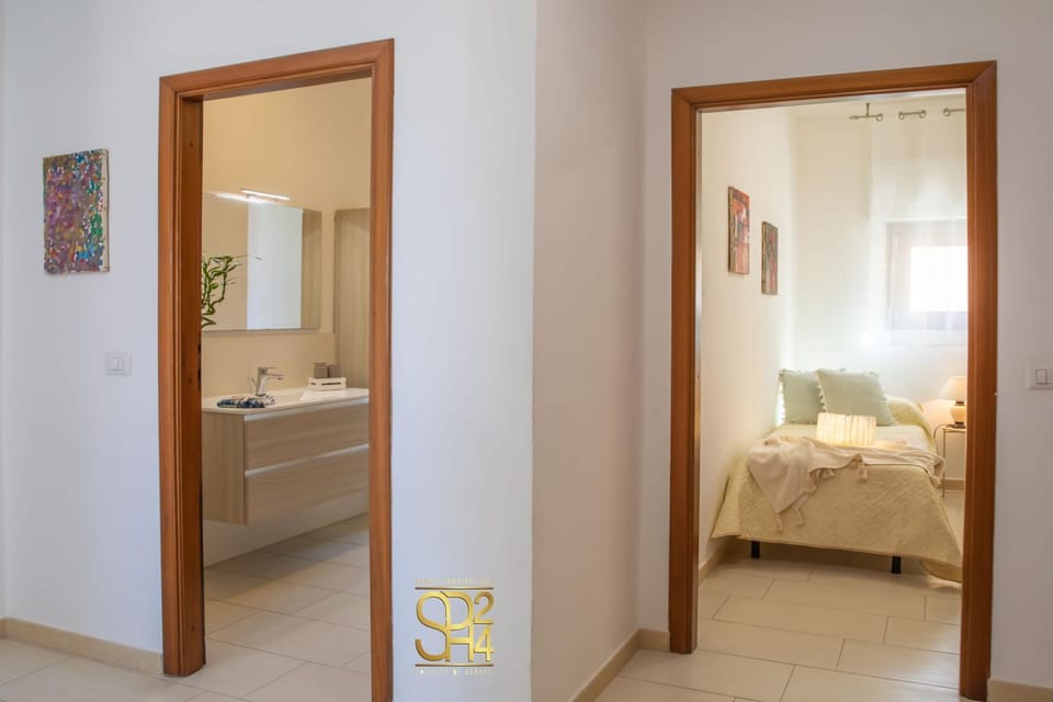 Bathroom, Photo of the whole room