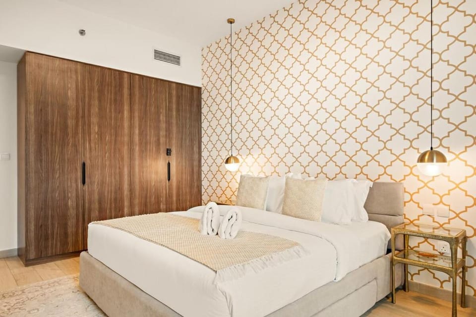 FIRST CLASS 1BR Modern Gem Heart of Madinat Apartment in Dubai