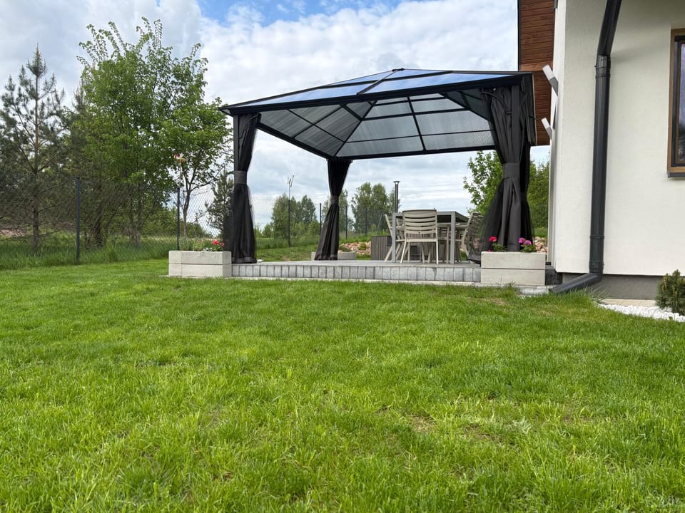 Property building, Patio, Garden, Garden view