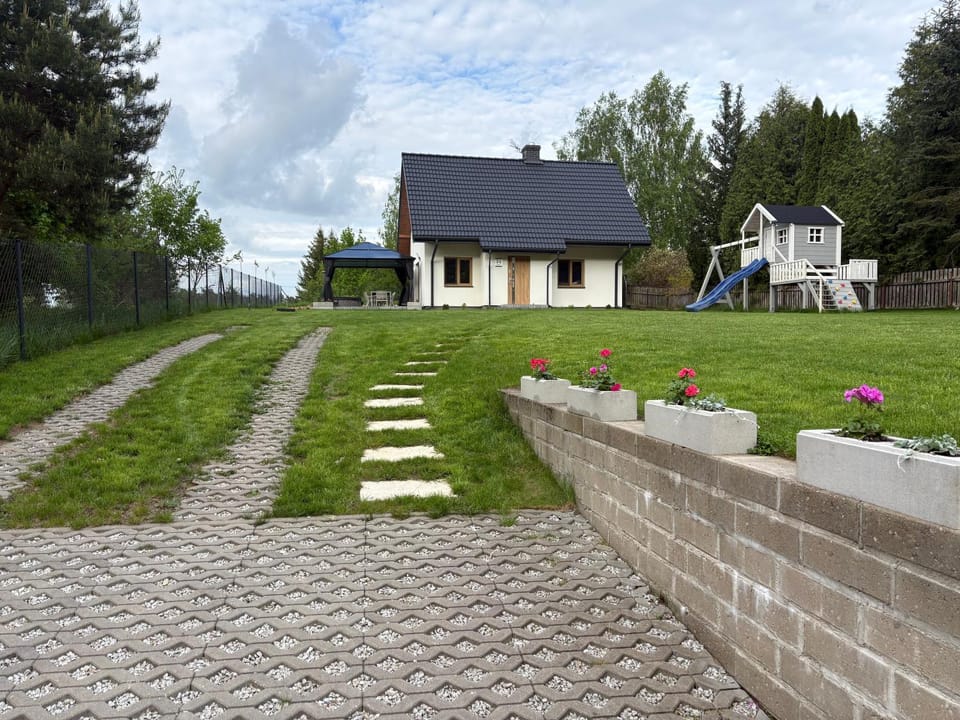 Property building, Natural landscape, Garden view